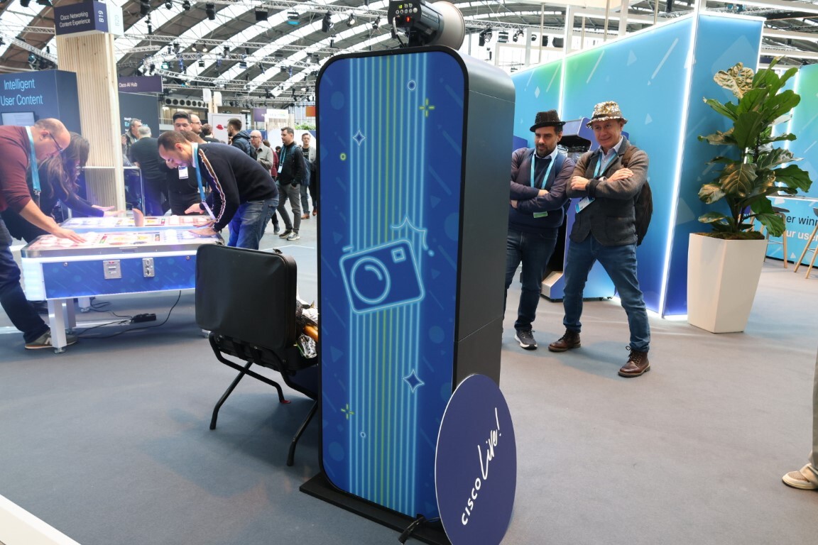 Cisco photobooth marketing (2)