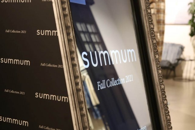 fotospiegel met branding Summum Woman